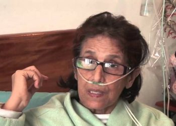 نقل وزيرة الثقافة المغربية السابقة ثريا جبران للمستشفى 1