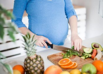 أطعمة مهمة للمرأة خلال فترة الحمل