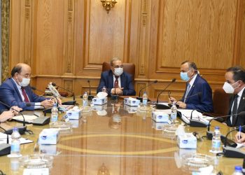 وزير الإنتاج الحربي يطلع على إمكانيات 6 شركات والأكاديمية المصرية للهندسة والتكنولوجيا المتقدمة 1
