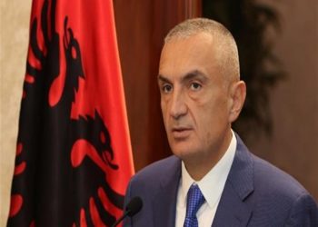 الرئيس الألباني أيلير ميتا