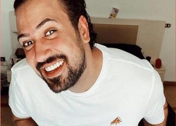 حزناً على وفاة مصطفى حفناوي.. إصابة اليوتيوبر عمرو راضي بـ «الديسك» 6