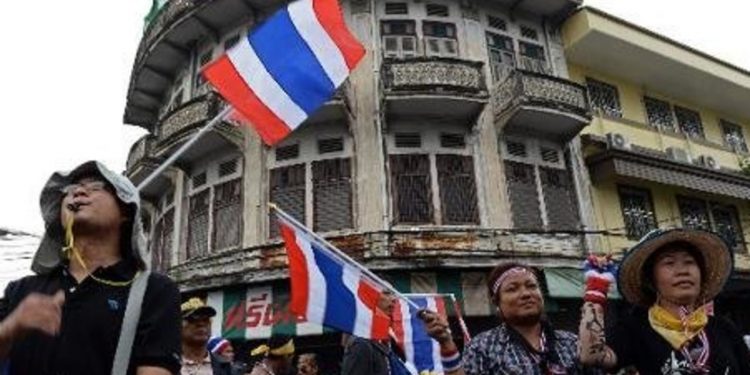 مظاهرات في تايلاند تطالب باستقالة الحكومة 1