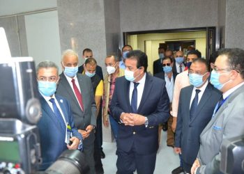 عبد الغفار: مستشفيات جامعة الإسكندرية تشهد طفرة نوعية في التطوير 4