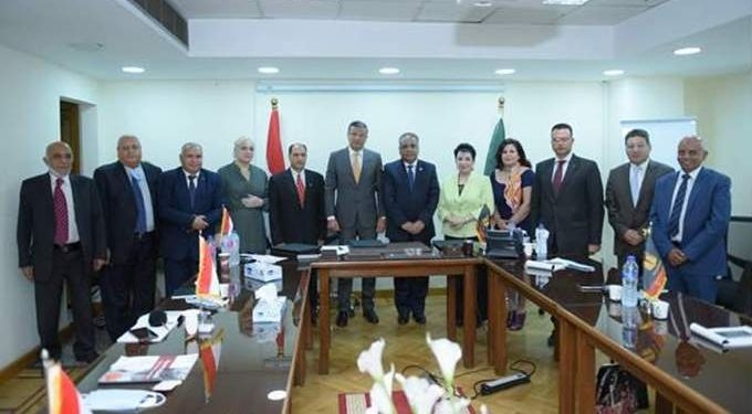 رجال الأعمال المصريين الأفارقة والبنك الزراعي والاتحاد العام للمصريين بالخارج يوقعان بروتوكول تعاون مشترك 1