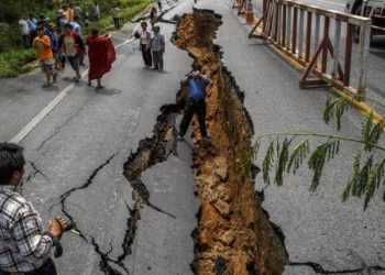 زلزال عنيف يضرب الفلبين 4