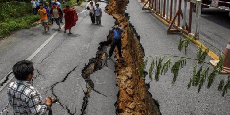 زلزال عنيف يضرب الفلبين 1