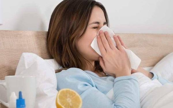 عادات تصيبك بالإنفلونزا