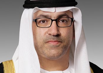 وزير الصحة الإماراتي عبد الرحمن بن محمد العويس