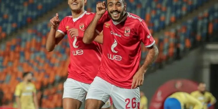 كهربا ومروان محسن يقودان هجوم الأهلي في مواجهة نادي مصر 1