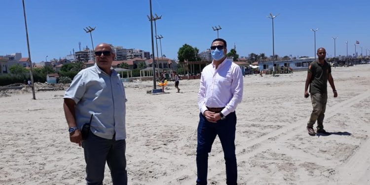 نائب محافظ بورسعيد يتابع غلق الشواطئ
