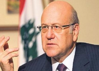 رئيس وزراء لبنان الأسبق: الجمارك رفضت استقبال شحنة المتفجرات في عهدي 3