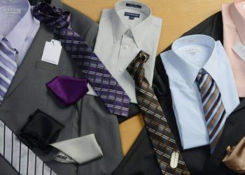دليل أناقة الرجل.. 6 نصائح لتنسيق ألوان ملابسك بشكل جذاب
