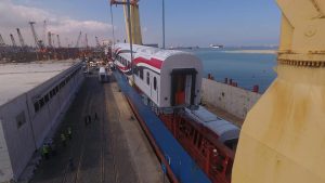 النقل تستقبل 13 عربة سكة حديد في ميناء الإسكندرية 1