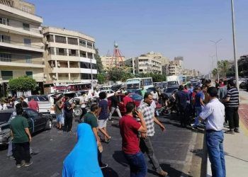 حادث تصادم 4 سيارات بميدان هارون الرشيد