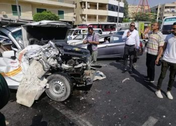 حادث تصادم ٥ سيارات بميدان هارون الرشيد