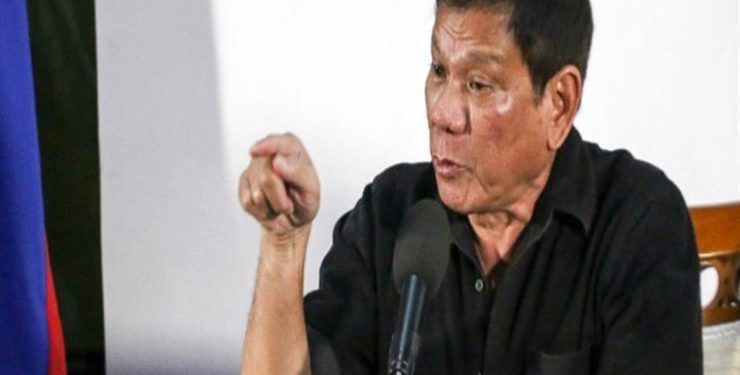 رئيس الفلبين يحذر "فيسبوك" من حجب رسائل حكومته 1