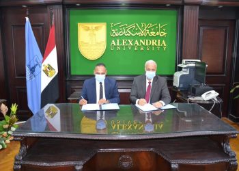 جامعة الإسكندرية توقع اتفاقية تعاون مع أكاديمية البحث العلمي 1