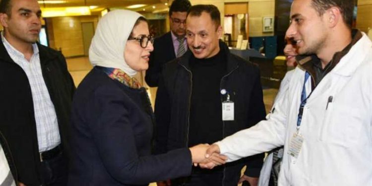 ​وفد طبي يضم وزيرة الصحة فى زيارة عاجلة للسودان 1