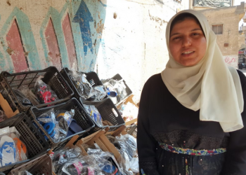 «من بيع الأحذية لطب الإسكندرية».. الطالبة آية حسين تروي قصة نجاحها.. فيديو 8