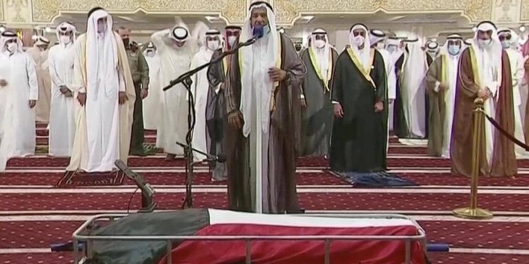 رئيس الإمارات يوجه بإقامة صلاة الغائب على الشيخ صباح الأحمد 1