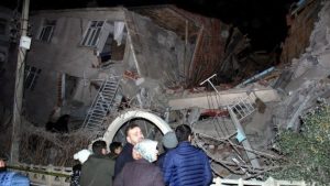 زلزال جديد في تركيا ومكالمة هاتفية يمكنها حل الأزمة في شرق المتوسط 1