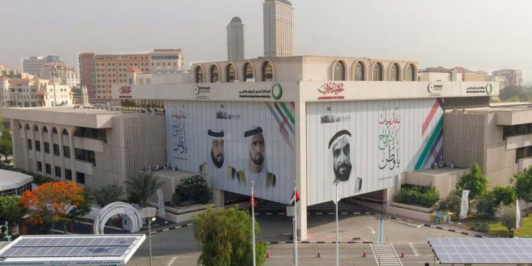 جمارك دبي تستثني 7 بضائع داخل المناطق الحرة لـ جذب الاستثمارات 1