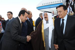 أسرة مبارك تعتذر عن عدم حضور مراسم دفن أمير الكويت صباح الأحمد 5