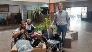 وزيرة التضامن الاجتماعي توجه بتسليم الشاب عمرو كرسي متحرك كهرباء وتوفير فرصة عمل له بالاسكندرية 4