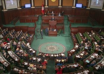 انتكاسة في تونس ..إصابة 18 نائب بالبرلمان بفيروس كورونا 1
