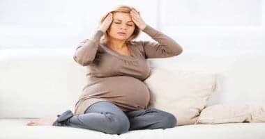 استشاري: 7 علامات تكشف عن تسمم الحمل منها الصداع وارتفاع ضغط الدم 1