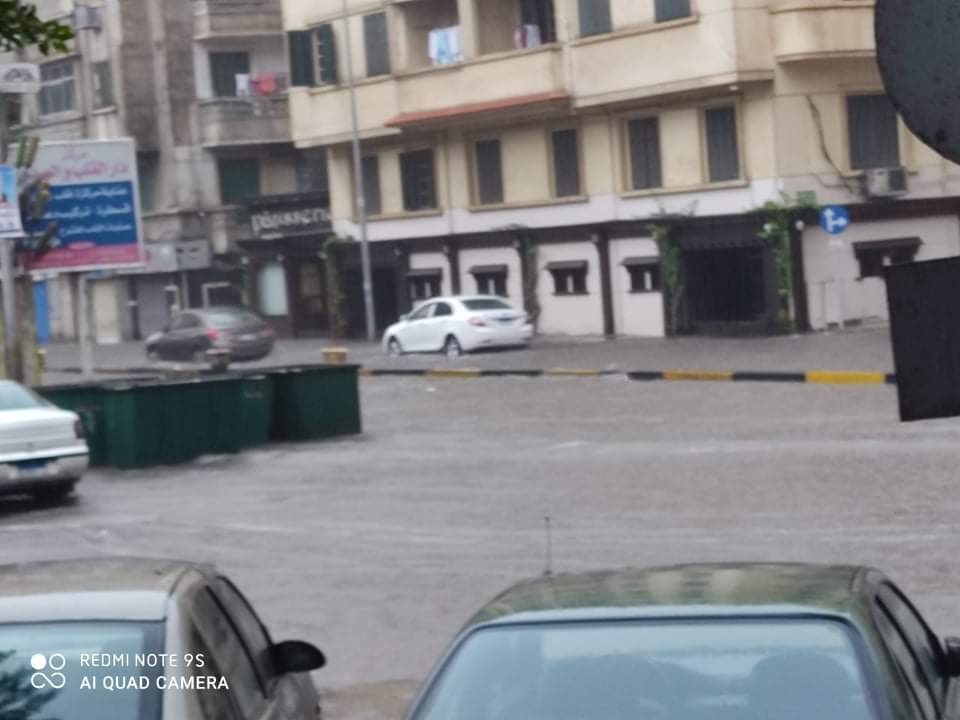 إسكندرية غرقت فى شبر ميه.. أمطار غزيرة متواصلة على كافة الانحاء 1