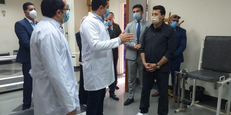 وزير الشباب والرياضة يتفقد مركز الطب الرياضي التخصصي بمدينة نصر 1