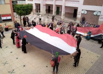 تعليم الإسكندرية تشارك بالانتخابات البرلمانية بتظاهرة في حب مصر 1