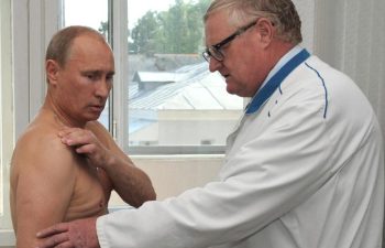 الكرملين يرد علي خبر إصابة "بوتين" بمرض الشلل الرعاش وأزمة كرسي الحكم 1