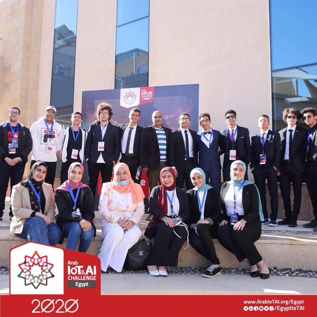 البحث العلمي تدعم 320 مشروع تخرج في تحدي مصر لإنترنت 7