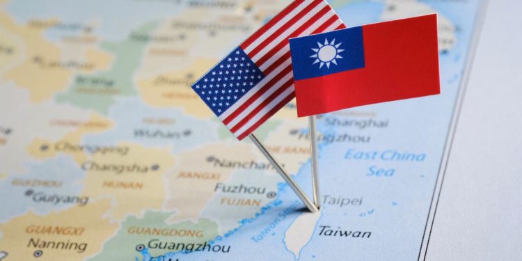 أمريكا تستفز الصين بتلاعب سياسي في وضع مضيق تايوان