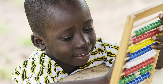 اليونسكو: 1.5 مليار طفل يعانون من صعوبة تلقي التعليم بسبب كورونا 1