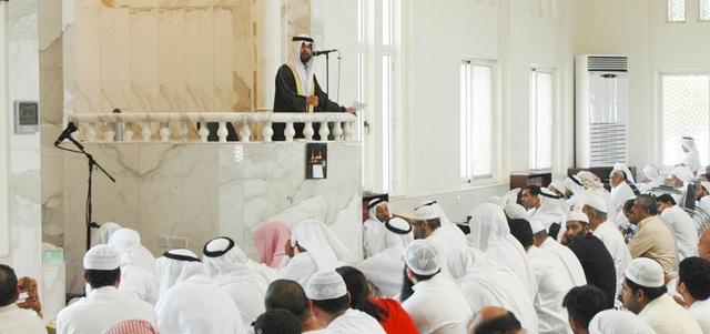 رسميًا.. الإمارات تعلن إعادة فتح المساجد لأداء صلاة الجمعة 1