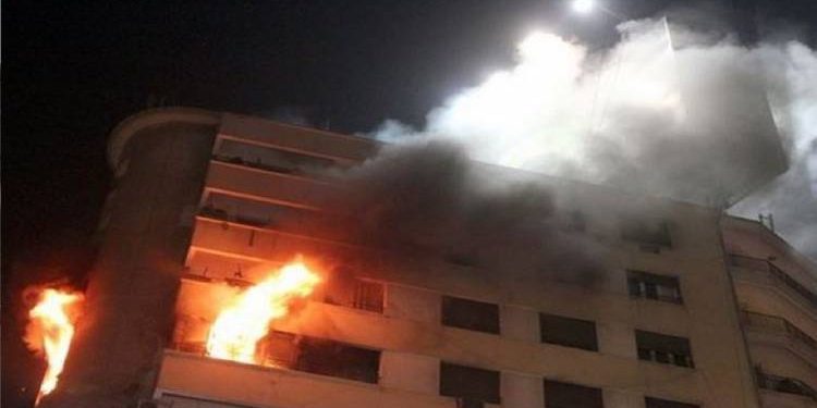 انتداب المعمل الجنائي لمعاينة حريق داخل عقار بمدينة نصر 1