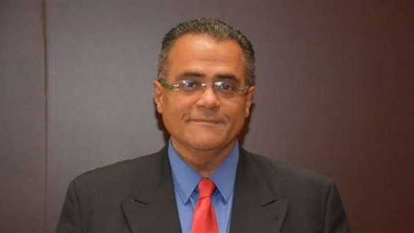 عبد الفتاح سعود نائب رئيس جامعة عين شمس