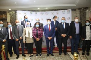 وزير الشباب والرياضة يشهد توقيع بروتوكول تعاون مع مستشفى الناس 5