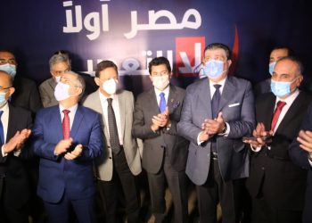 وزير الشباب ورئيس الأعلى للإعلام يشهدان احتفالية مؤسسة الأهرام ضمن مبادرة "مصر أولاً لا للتعصب" 1