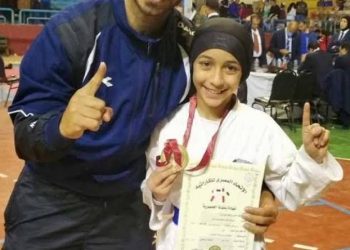 نور عبد القادر أول فتاة بدوية تحصل على الميدالية الذهبية ببطولة الجمهورية للكاراتية 1