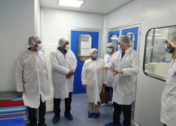 «القوى العاملة» بالقليوبية تتابع الإجراءات الاحترازية بمصانع دواء «أوركيديا» (صور) 1