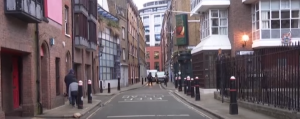 مدينة أشباح.. شوارع لندن خالية من المارة بسبب «كورونا المتحور» (صور) 3