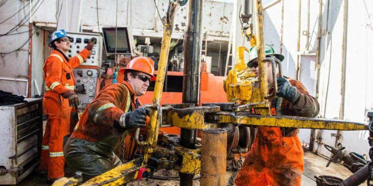 عمال النفط والغاز