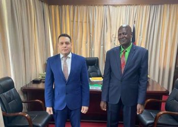 السفير المصري في مالاوي يبحث مع وزير الزراعة مبادرات تعزيز التعاون التجاري والزراعي 2