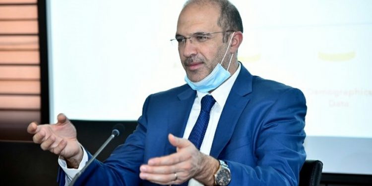 فيرس كورونا يهاجم وزير الصحة اللبناني 1