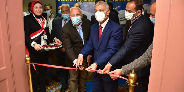 افتتاح أول معمل مصرى لإختبار البطاريات المخصصة للسيارات الكهربائية 1