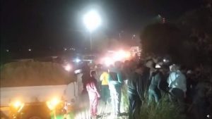 أول صور لـ حادث تصادم بين سيارة ودراجة نارية على الطريق الزراعي في سوهاج  6